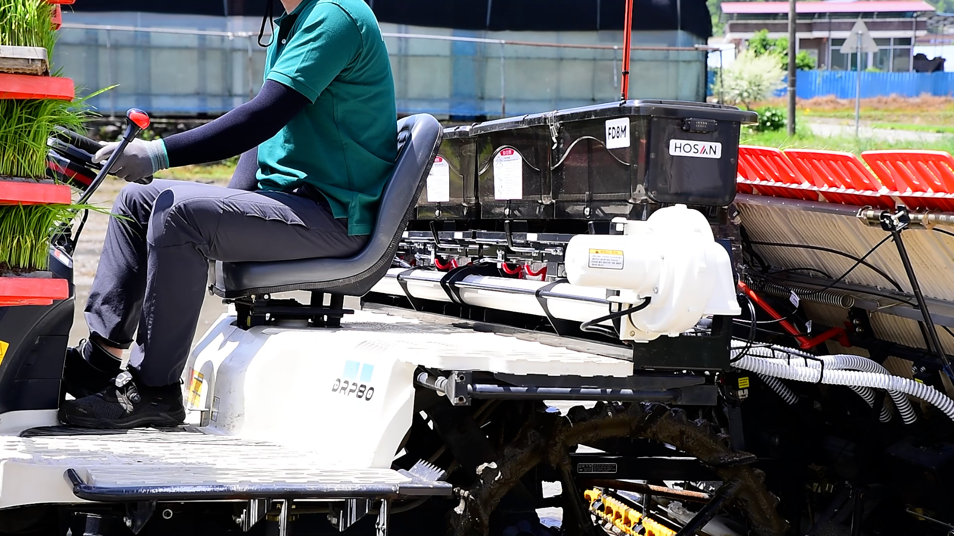 시비기.00_01_19_54.Still005