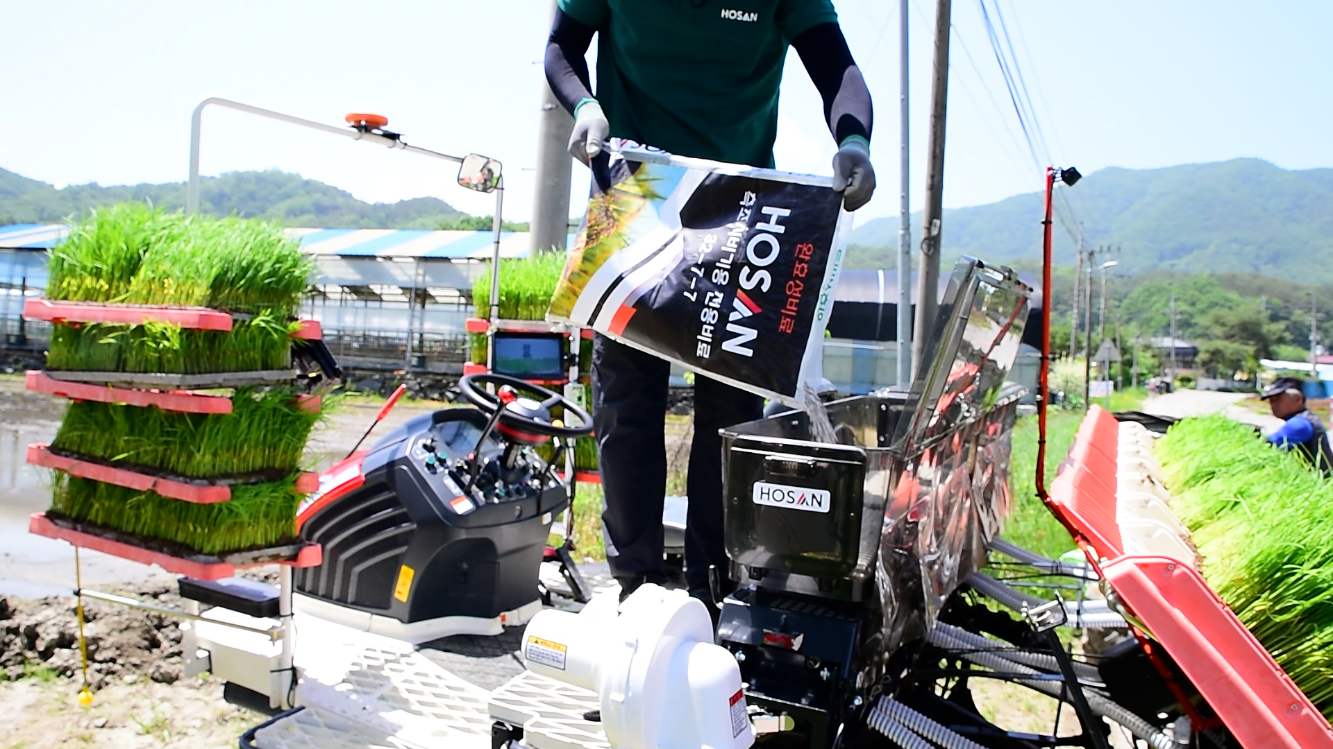 시비기.00_02_35_35.Still012